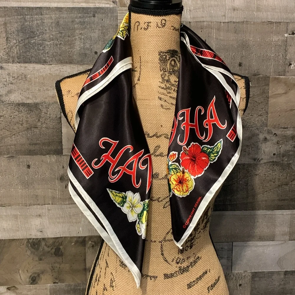 Hawaiian Scarf - Picture 6 of 16